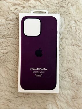 NIB Apple Silicone Case with MagSafe for iPhone 16 Pro Max, Color:Plum
